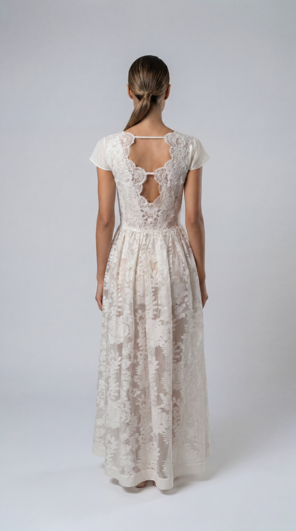 Kleid mit Spitzenstickerei – Bild 2